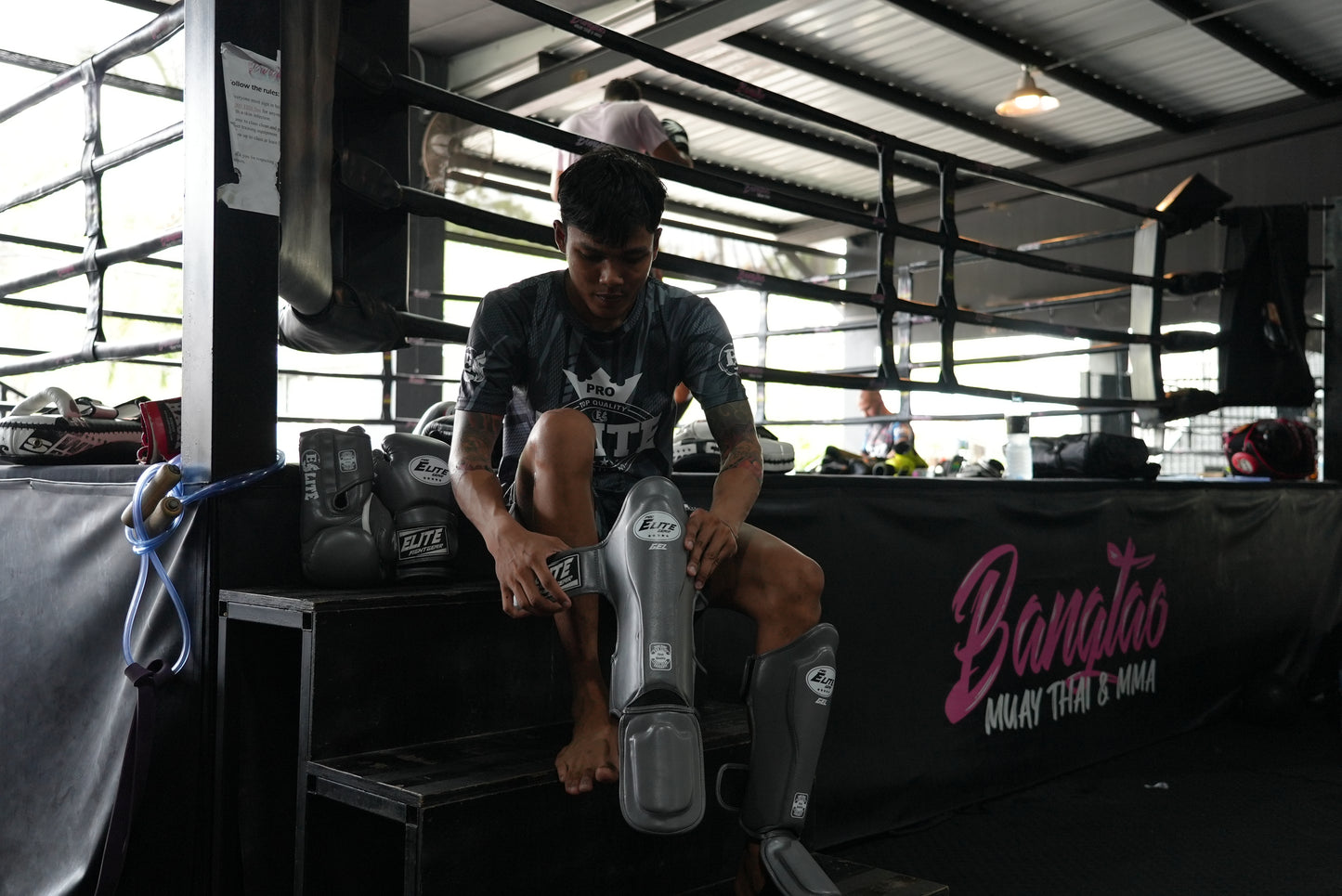 Gel Tech Shin Guard Grey